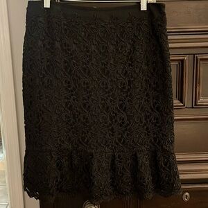 EUC White House Black Market dress skirt - thick lace overlay. Stunning! Size 10